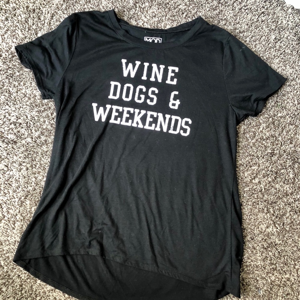 Graphic tee shirt